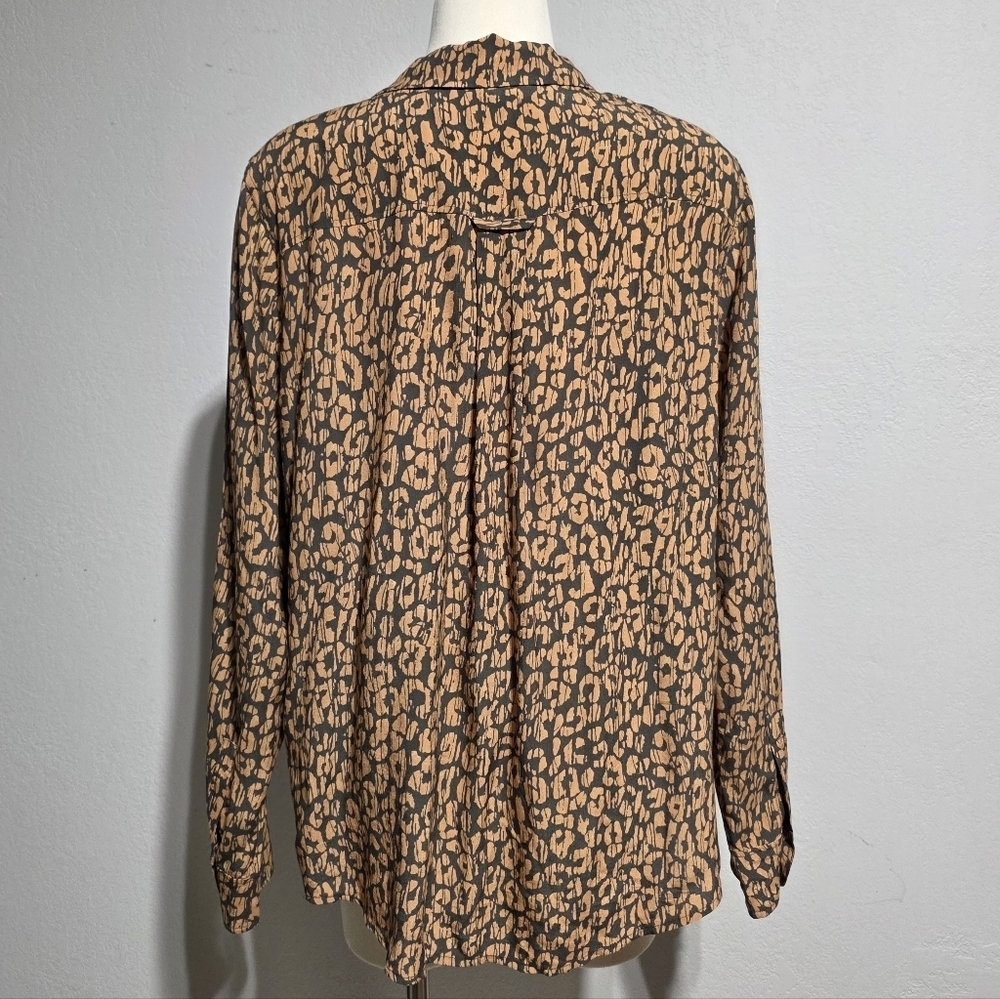 RAILS REBEL SHIRT - BATIK CHEETAH SZ XL - Picture 9 of 15